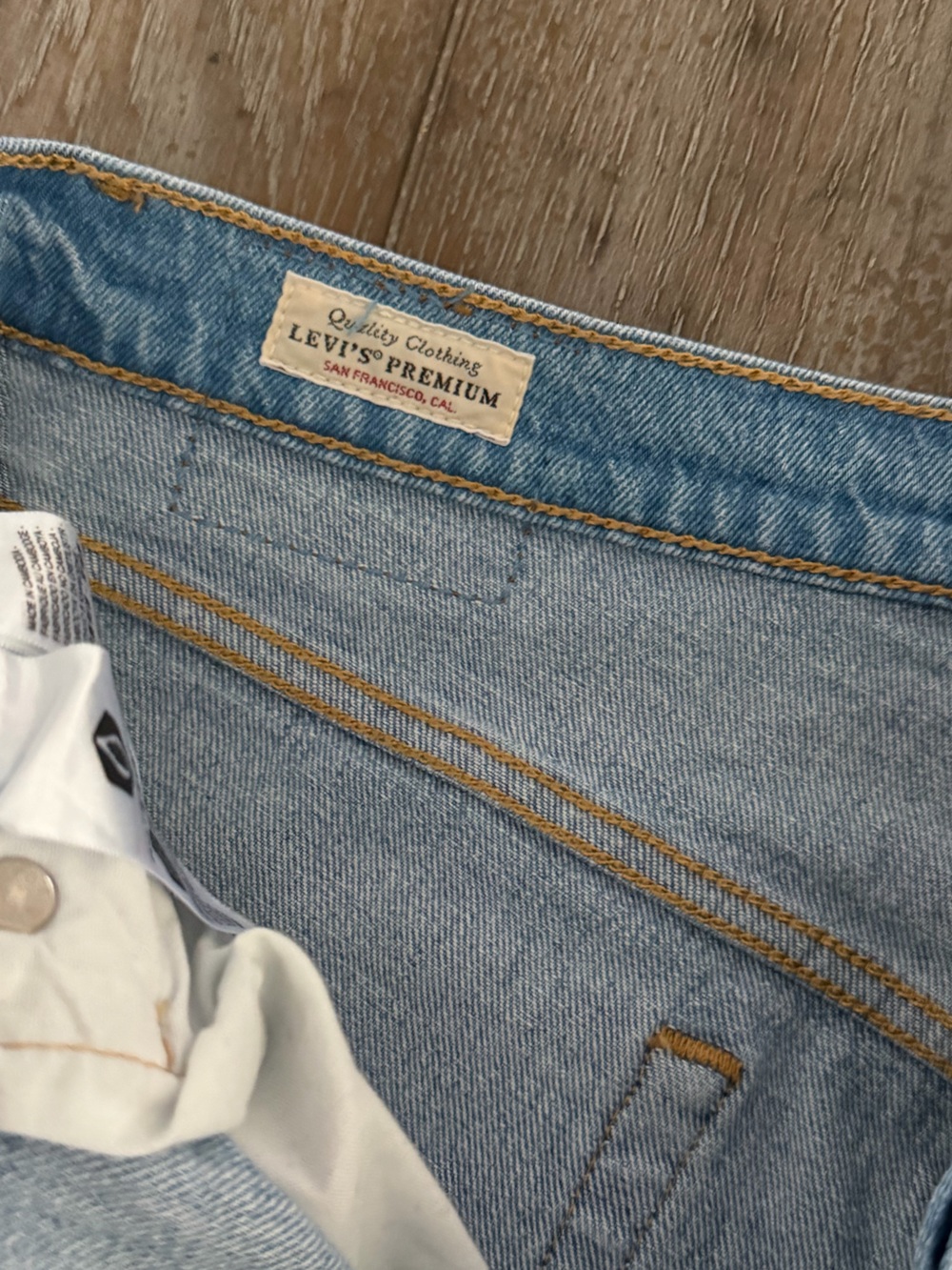 Light Blue 501 Premium Denim Jeans - Skinny Classic Button-Fly - Picture 5 of 14